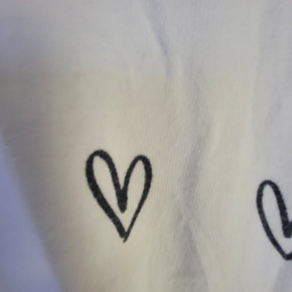 Marled Reunited White Red Heart Graphic Sweater Pullover Valentine 💕❤️ M - Picture 10 of 12